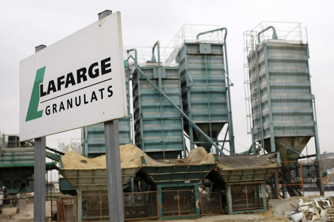 Installation industrielle de Lafarge Granulats 