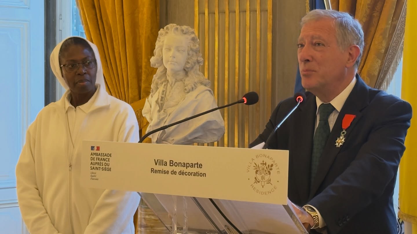 Mary Lembo à la Villa Bonaparte